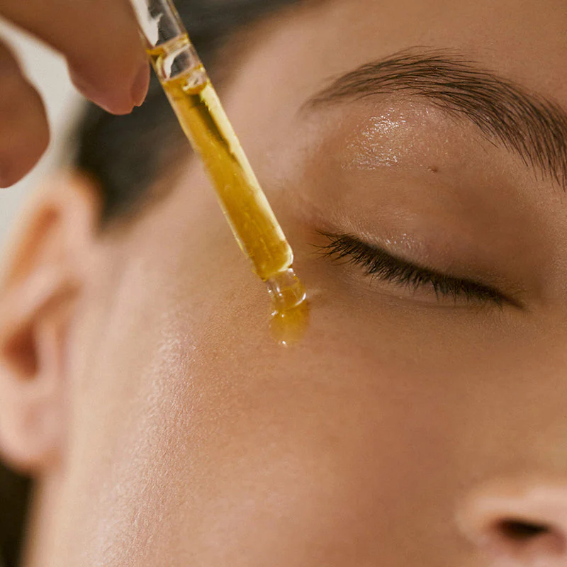 Brightening Neroli Organic Facial Oil - Image 3