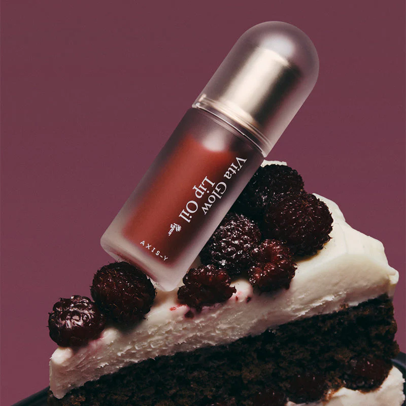 Vita Glow Lip Oil - Image 4