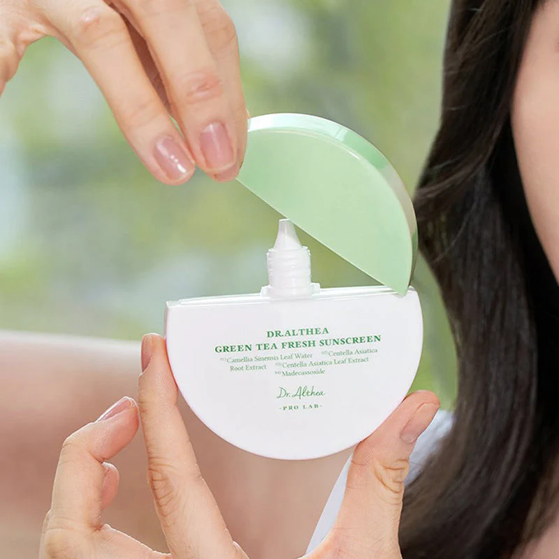 Green Tea Fresh Sunscreen - Image 2