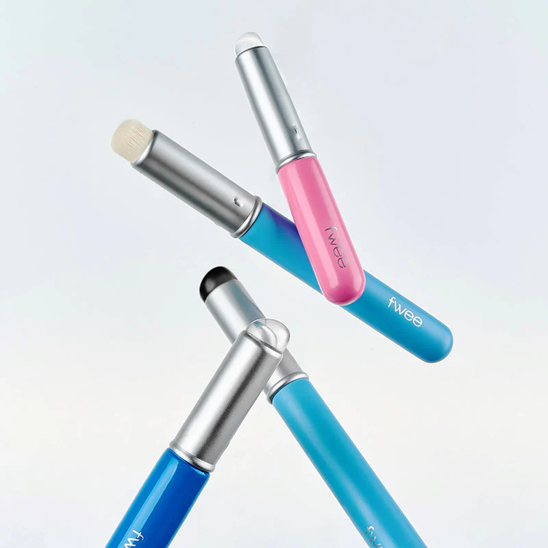 Fingerlike Lip Brush - Image 3