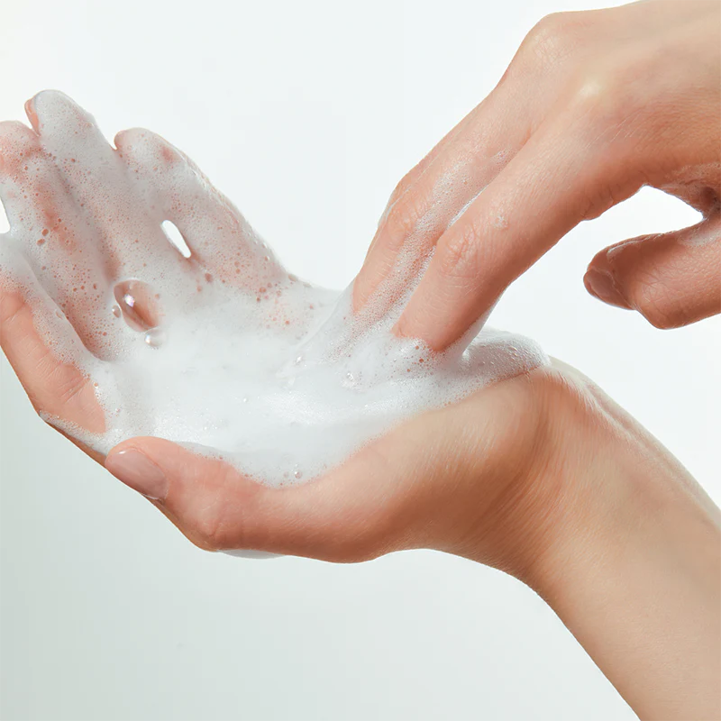 Heartleaf Hyaluron Soothing Pore Cleansing Foam - Image 5