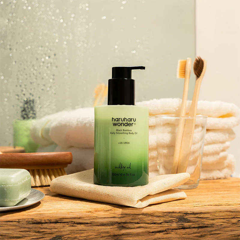 Black Bamboo Daily Smoothing Body Oil - Image 6