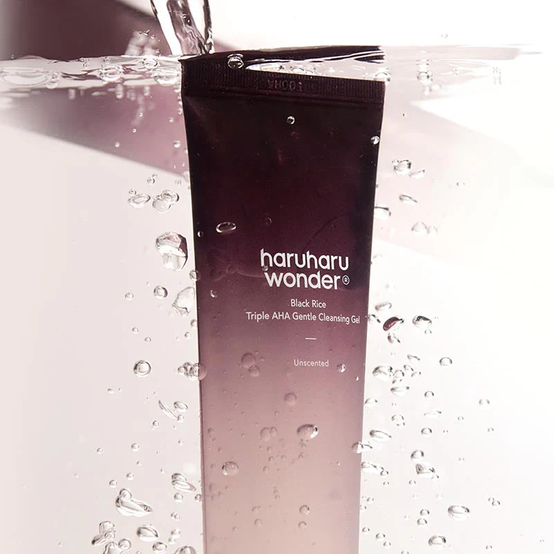 Black Rice Triple AHA Gentle Cleansing Gel - Image 5