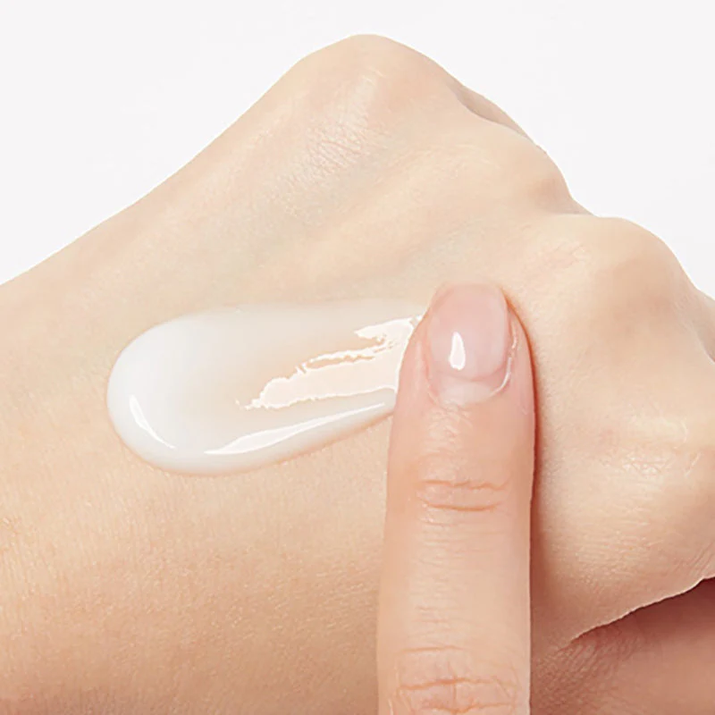 Innisfree Dewy Glow Emulsion Mit Jeju Cherry Blossom - Image 2