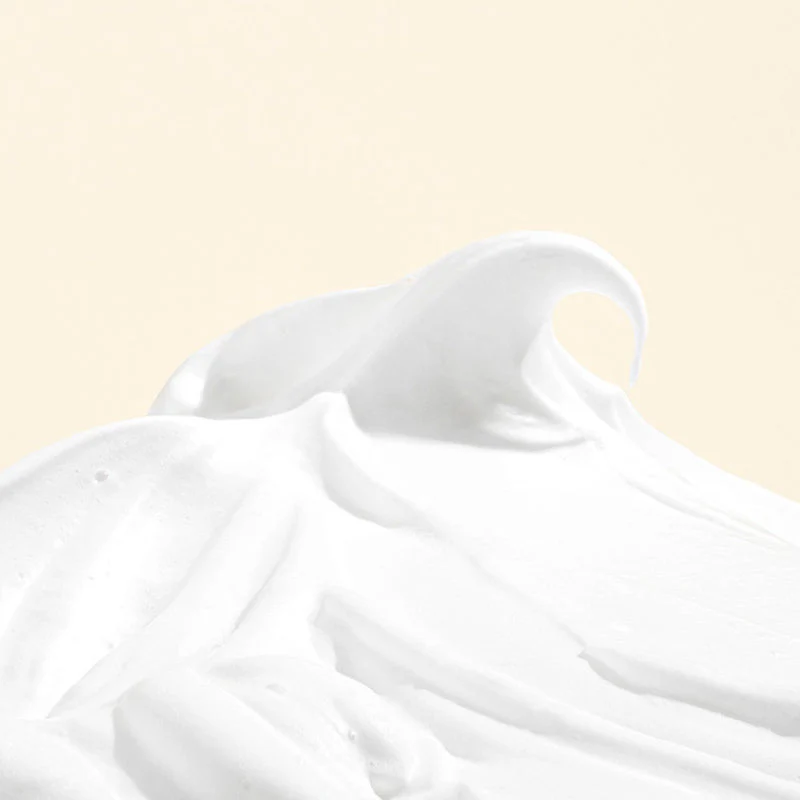 White Collagen Cleansing Foam - Image 3
