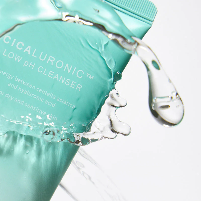 Cicaluronic Low Ph Cleanser - Image 3
