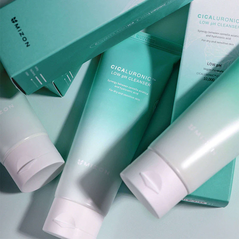 Cicaluronic Low Ph Cleanser - Image 4
