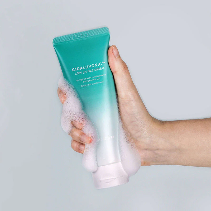 Cicaluronic Low Ph Cleanser - Image 6