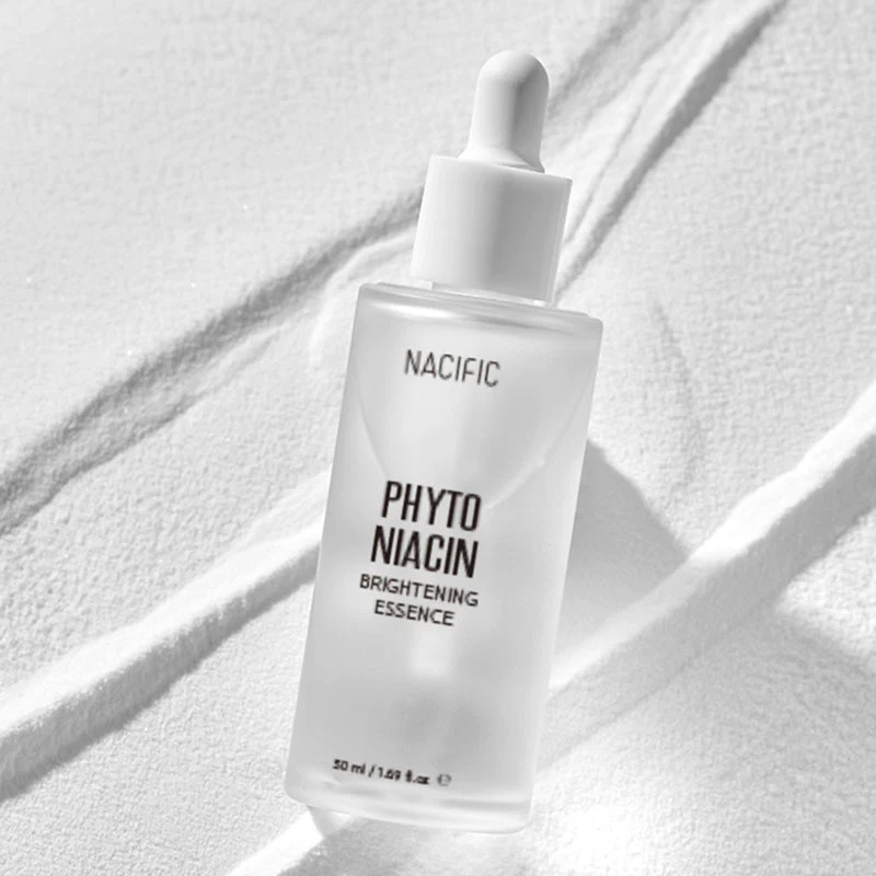 Phyto Niacin Brightening Essence - Image 2